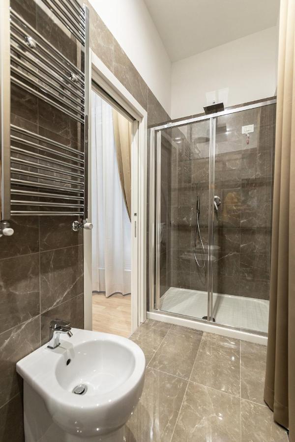 Fj Bianco Guest House 那不勒斯 外观 照片
